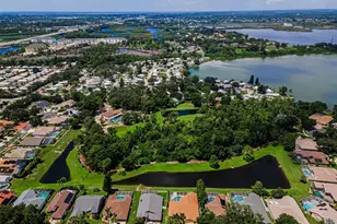 1259 Paradise Lake Dr, Tarpon Springs, FL 34689 - Photo 10