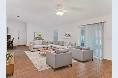 2423 Buckhorn Manor Drive, Valrico, FL 33594 - Photo 10