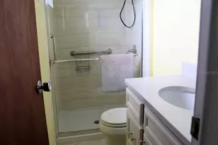 92 Thatch Palm St E, Largo, FL 33770 - Photo 12