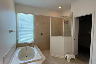 422 Westchester Hills Ln, Valrico, FL 33594 - Photo 46