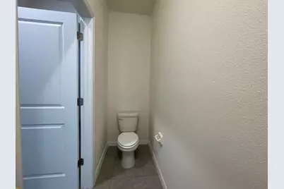 32971 Pez Landing Lane, Wesley Chapel, FL 33543 - Photo 18