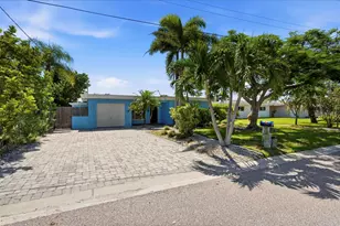 403 Normandy Rd, Madeira Beach, FL 33708 - Photo 4