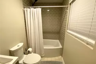 828 22nd Ave N, Saint Petersburg, FL 33704 - Photo 12
