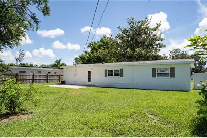 2090 76th Street N, Saint Petersburg, FL 33710 - Photo 22