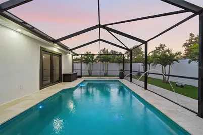 6013 45th Avenue N, Kenneth City, FL 33709 - Photo 14