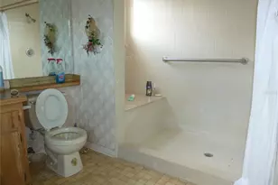 16224 Sawgrass Cir, Tampa, FL 33624 - Photo 16