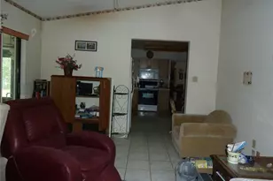 16224 Sawgrass Cir, Tampa, FL 33624 - Photo 6