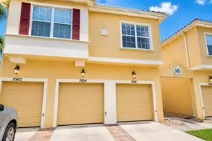 7504 Bliss Way, Kissimmee, FL 34747 - Photo 2