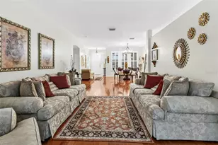 28 Camelot Ridge Dr, Brandon, FL 33511 - Photo 16