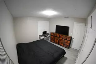 366 45th Ave N, Saint Petersburg, FL 33703 - Photo 12