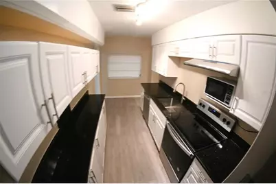 366 45th Avenue N, Saint Petersburg, FL 33703 - Photo 6