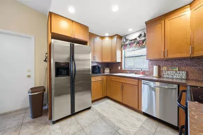 1140 Dr Ml King Jr Street N, Safety Harbor, FL 34695 - Photo 12