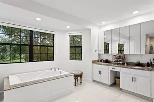 1001 Bajada De Avila, Tampa, FL 33613 - Photo 28