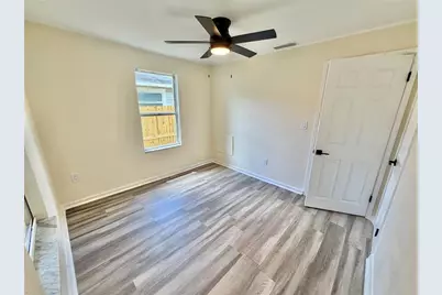 3530 51st Avenue N, Saint Petersburg, FL 33714 - Photo 14