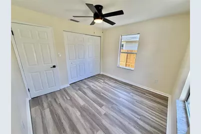 3530 51st Avenue N, Saint Petersburg, FL 33714 - Photo 10