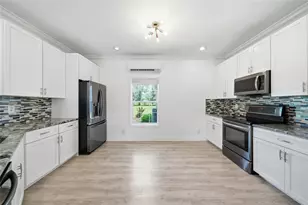 5335 Shakespeare Dr, Dover, FL 33527 - Photo 16