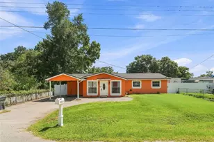 6819 32nd Ave S, Tampa, FL 33619 - Photo 2