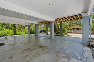 170 E Spruce St, Tarpon Springs, FL 34689 - Photo 38