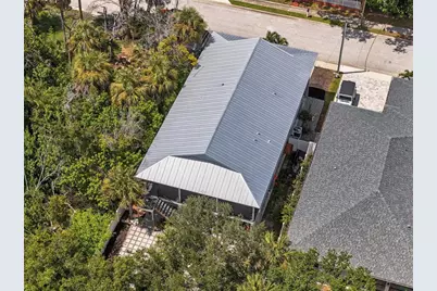 170 E Spruce Street, Tarpon Springs, FL 34689 - Photo 4