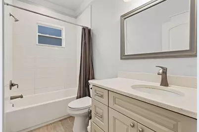 170 E Spruce Street, Tarpon Springs, FL 34689 - Photo 12