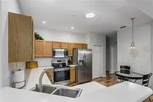 7235 Cleopatra Dr, Land O Lakes, FL 34637 - Photo 6