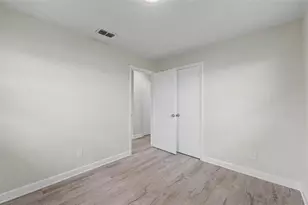 5608 12th Ave S, Tampa, FL 33619 - Photo 26