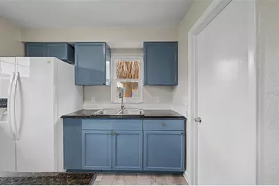 5608 12th Avenue S, Tampa, FL 33619 - Photo 12