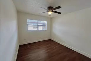 4614 E Seneca Ave, Tampa, FL 33617 - Photo 18