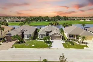 1039 Emerald Dunes Dr, Sun City Center, FL 33573 - Photo 2