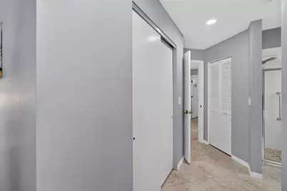 2008 Prestancia Lane, Sun City Center, FL 33573 - Photo 20