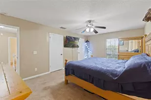 16126 Country Crossing Dr, Tampa, FL 33624 - Photo 22