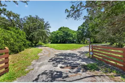 6495 Burning Tree Drive, Seminole, FL 33777 - Photo 6