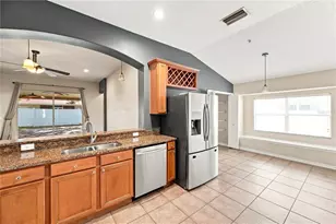 13368 Mandalay Pl, Spring Hill, FL 34609 - Photo 14
