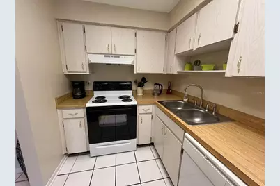 670 Green Valley Road #F5, Palm Harbor, FL 34683 - Photo 6