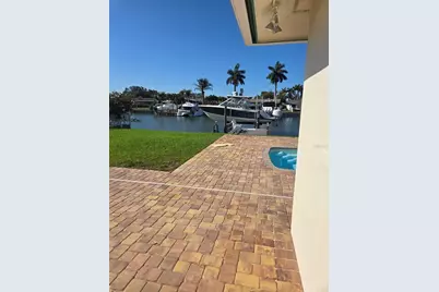 3850 46th Avenue S, Saint Petersburg, FL 33711 - Photo 28