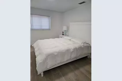 3850 46th Avenue S, Saint Petersburg, FL 33711 - Photo 24