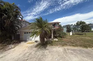 6111 Bayou Grande Blvd NE, Saint Petersburg, FL 33703 - Photo 1
