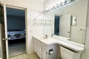 2402 Ecuadorian Way, Clearwater, FL 33763 - Photo 18