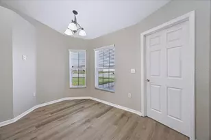 8810 Pebblebrooke Dr, Lakeland, FL 33810 - Photo 8