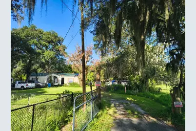 3609 Maxwell Road, Plant City, FL 33566 - Photo 2