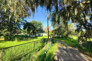 3609 Maxwell Rd, Plant City, FL 33566 - Photo 6