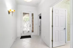 1015 Chelsea Greens Ct, Sun City Center, FL 33573 - Photo 8