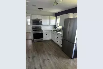 4411 16th Avenue S, Saint Petersburg, FL 33711 - Photo 4