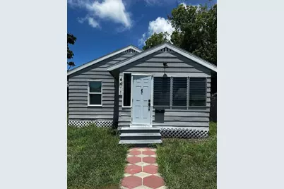 4411 16th Avenue S, Saint Petersburg, FL 33711 - Photo 2
