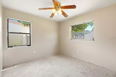 701 59th Street S, Gulfport, FL 33707 - Photo 16