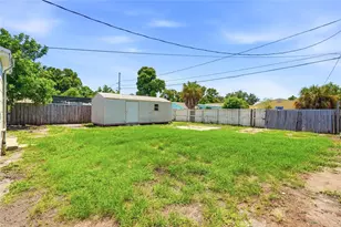 701 59th St S, Gulfport, FL 33707 - Photo 18
