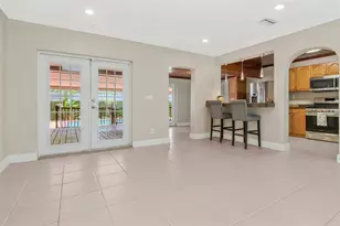 311 N Gomez Ave, Tampa, FL 33609 - Photo 10