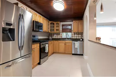 311 N Gomez Avenue, Tampa, FL 33609 - Photo 20