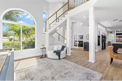930 Southern Pine Court NE, Saint Petersburg, FL 33703 - Photo 14