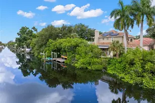 930 Southern Pine Ct NE, Saint Petersburg, FL 33703 - Photo 48